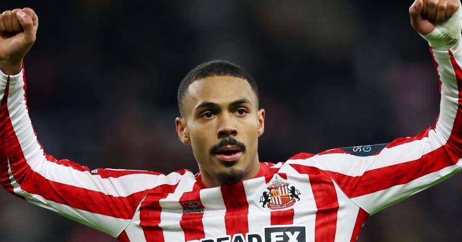 半岛体育-记者：埃弗顿和诺丁汉森林问价桑德兰前锋伊西多尔