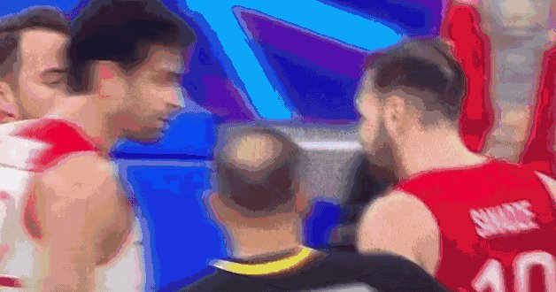 76人神射在更衣室通道遭袭击？土耳其男篮威胁退赛