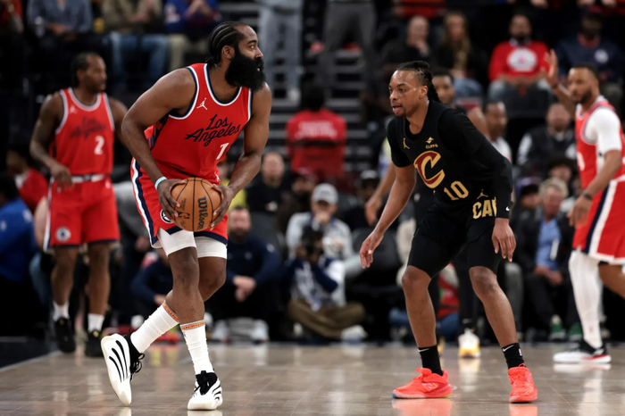 半岛体育-重磅!快船和骑士正式达成1换2交易 哈登与加兰两大明星后卫互换东家|詹姆斯·哈登|克利夫兰骑士队|多诺万-米切尔|洛杉矶快船队|篮板_新浪体育_新浪新闻